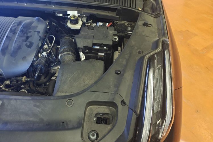 Used Lynk & Co 03 2023 1.5TD DCT JingPro Engine Bay Left
