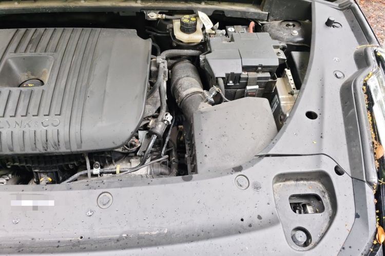 Used Lynk & Co 03 2023 2.0TD DCT JingPro Engine Bay Left