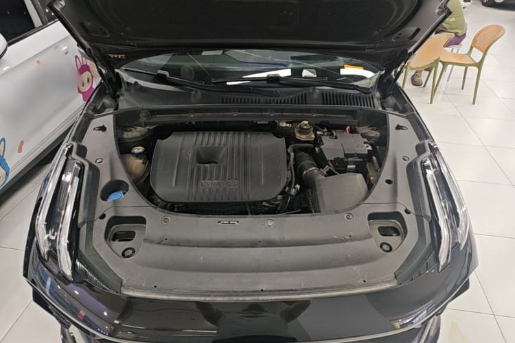 Used Lynk & Co 03 2023 2.0TD DCT H-Power Halo Engine Bay