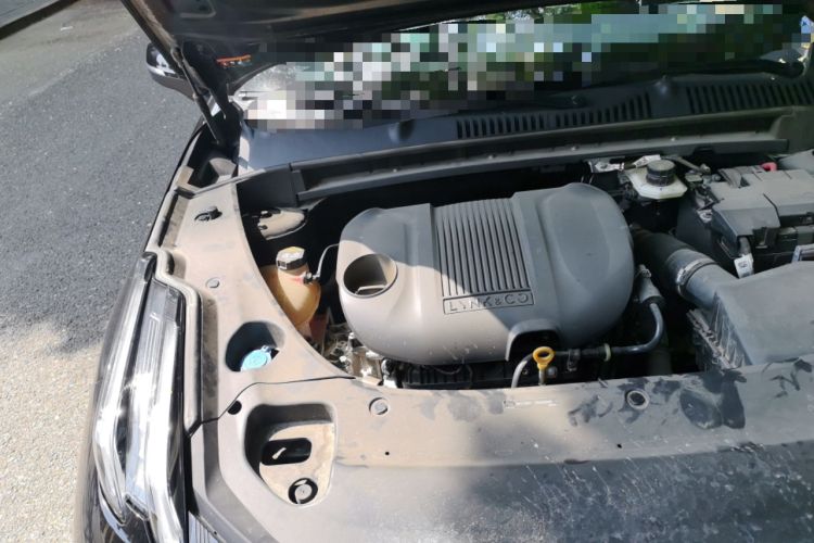Used Lynk & Co 03 2023 1.5TD DCT JingPro Engine Bay Right