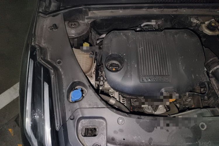 Used Lynk & Co 03 2023 1.5TD DCT JingPro Engine Bay Right