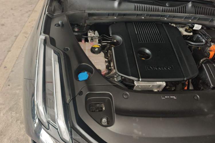 Used Lynk & Co 03 2023 1.5T EM-F PM Engine Bay Right