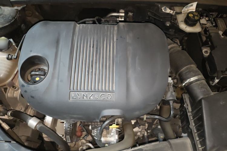 Used Lynk & Co 03 2023 1.5TD DCT JingPro Engine Bay