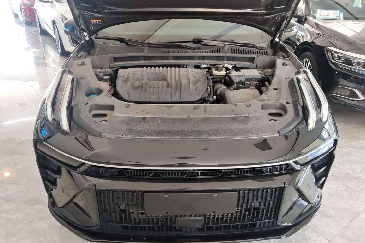 Used Lynk & Co 03 2023 2.0TD DCT JingPro Engine Bay