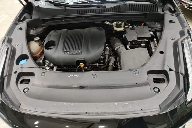 Used Lynk & Co 03 2023 1.5TD DCT JingPlus Engine Bay
