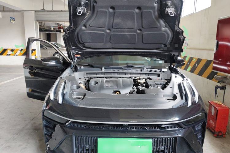 Used Lynk & Co 03 2023 1.5TD DCT JingPro Engine Bay