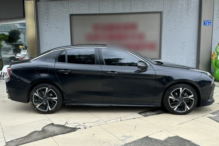 Used Lynk & Co 03 2023 1.5T EM-F AM Exterior 3