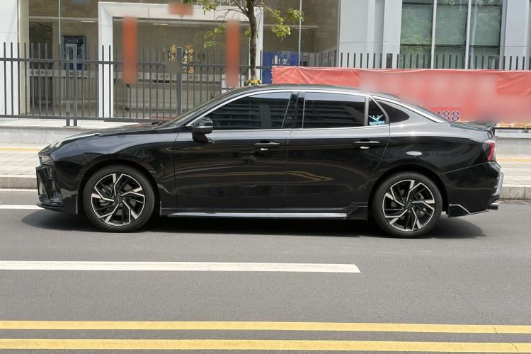 Used Lynk & Co 03 2023 1.5T EM-F PM Exterior 5