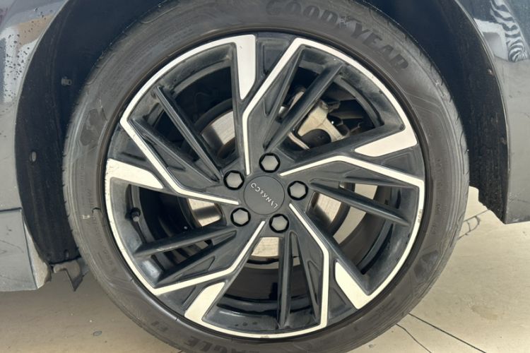 Used Lynk & Co 03 2023 1.5T EM-F AM Exterior 6