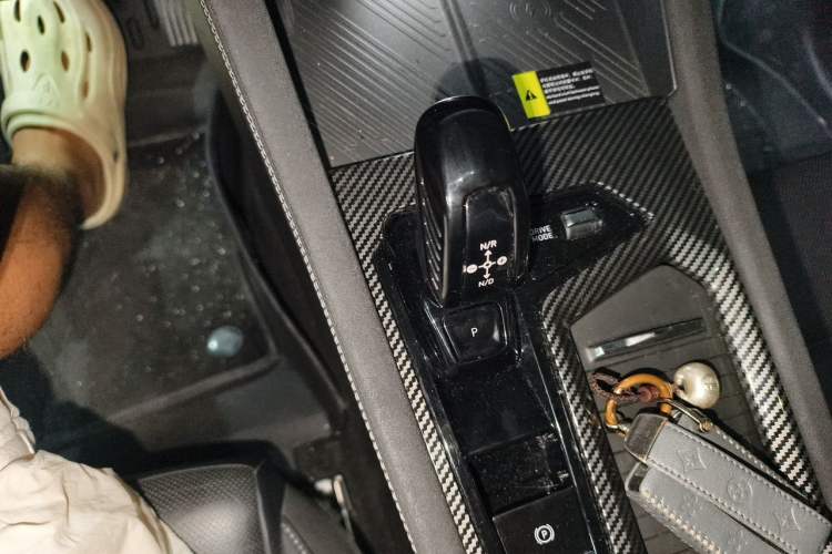 Used Lynk & Co 03 2023 1.5TD DCT JingPro Gear Lever