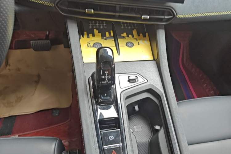 Used Lynk & Co 03 2023 1.5T EM-F AM Gear Lever