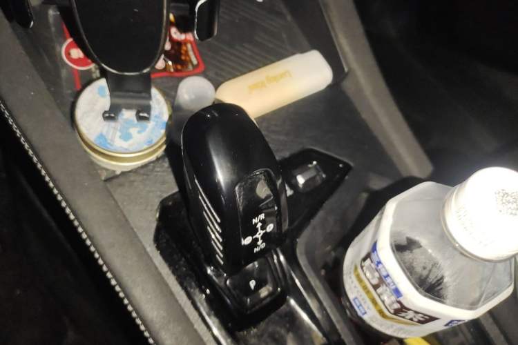 Used Lynk & Co 03 2023 2.0TD DCT JingPro Gear Lever