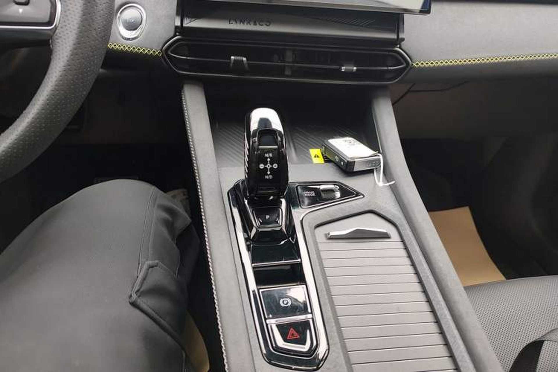 Used Lynk & Co 03 2023 2.0TD DCT H-Power Halo Gear Lever
