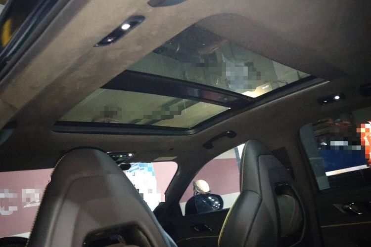 Used Lynk & Co 03 2023 03+ 2.0TD Automatic Yufeng Edition Headliner
