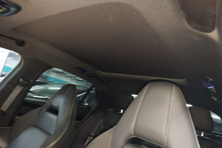 Used Lynk & Co 03 2023 1.5TD DCT JingPro Headliner