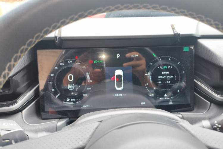 Used Lynk & Co 03 2023 1.5TD DCT JingPro Instrument Cluster