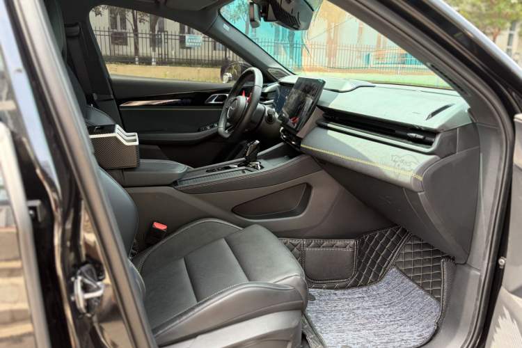 Used Lynk & Co 03 2023 1.5T EM-F PM Interior 1