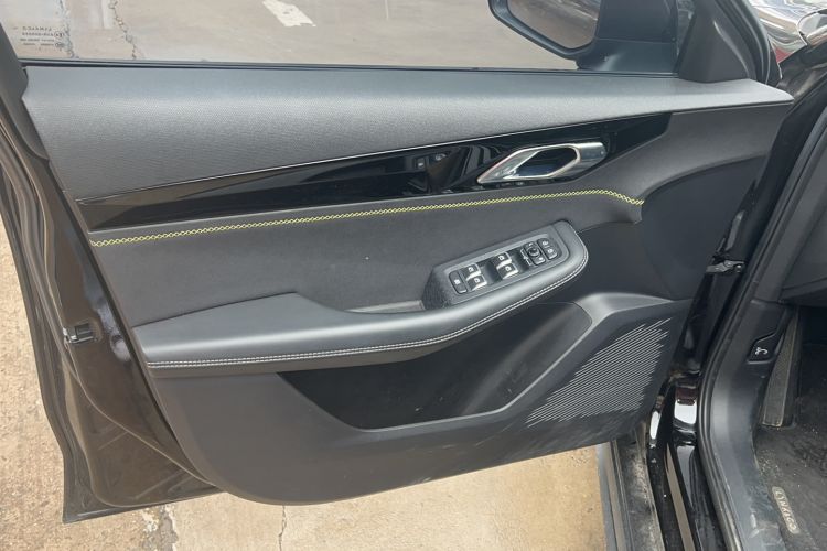Used Lynk & Co 03 2023 1.5TD DCT JingPlus Interior 2