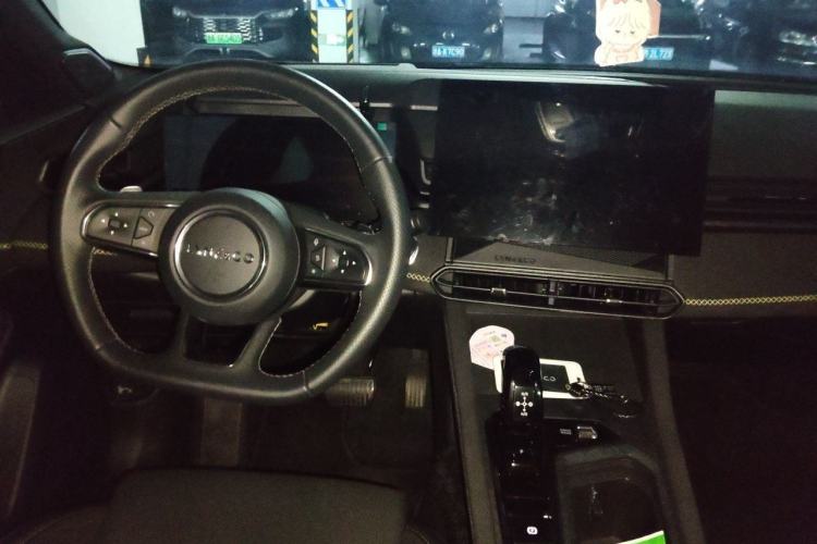 Used Lynk & Co 03 2023 2.0TD DCT H-Power Halo Interior 2