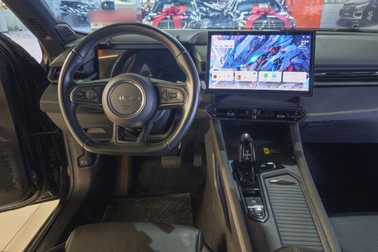 Used Lynk & Co 03 2023 2.0TD DCT H-Power Halo Interior 2