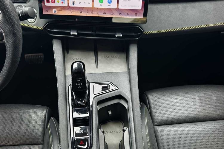 Used Lynk & Co 03 2023 1.5TD DCT JingPro Interior 3