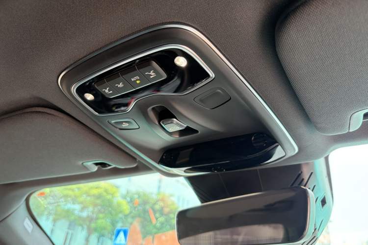 Used Lynk & Co 03 2023 1.5T EM-F PM Interior 3
