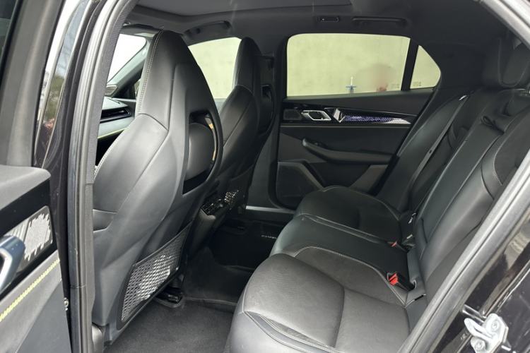 Used Lynk & Co 03 2023 2.0TD DCT JingPro Interior 4