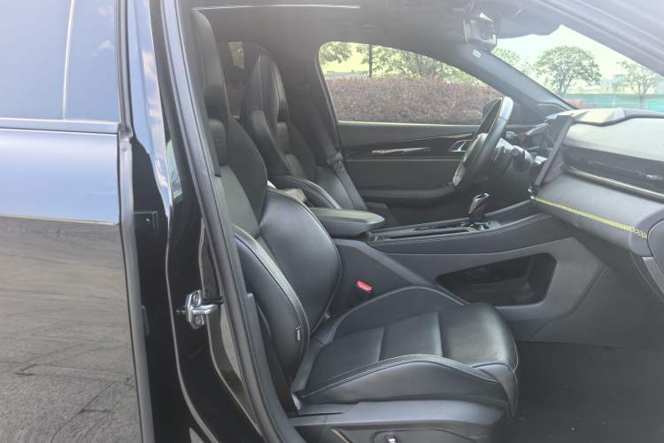 Used Lynk & Co 03 2023 1.5TD DCT JingPro Interior 4