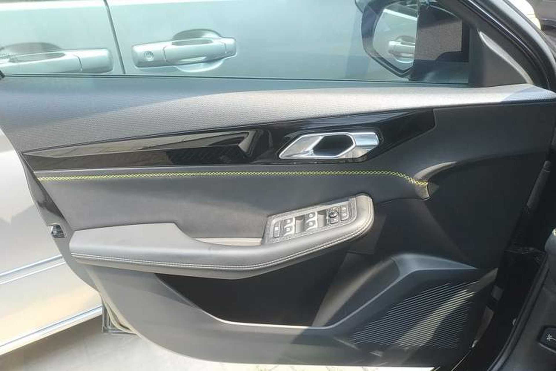 Used Lynk & Co 03 2023 2.0TD DCT JingPro Interior 4
