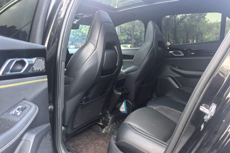 Used Lynk & Co 03 2023 1.5TD DCT JingPro Interior 5