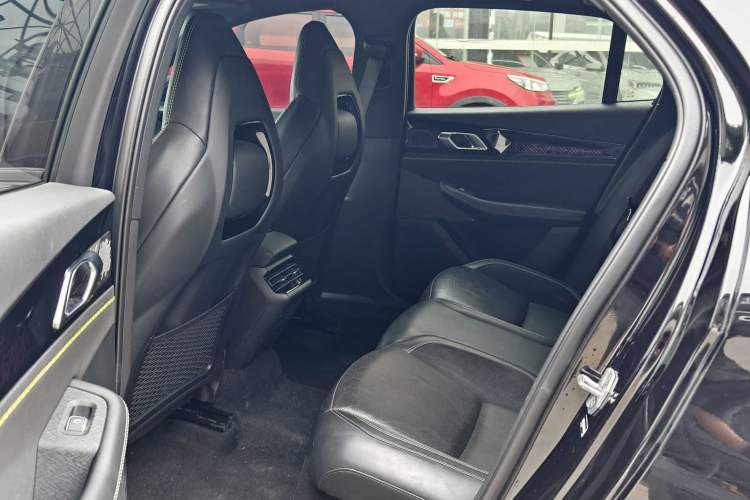 Used Lynk & Co 03 2023 1.5TD DCT JingPro Interior 5