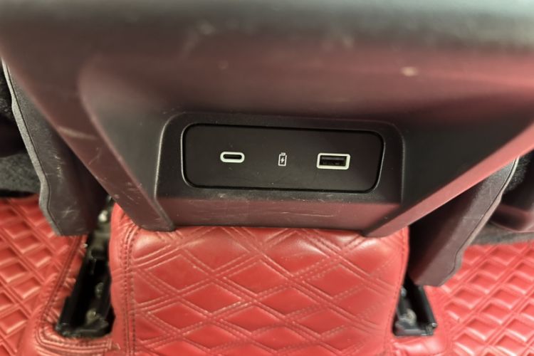 Used Lynk & Co 03 2023 1.5T EM-F AM Interior 8