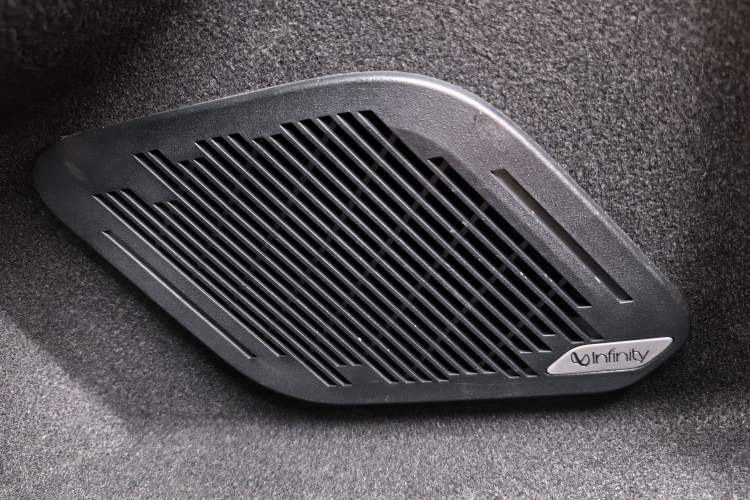 Used Lynk & Co 03 2023 2.0TD DCT H-Power Halo Interior 9