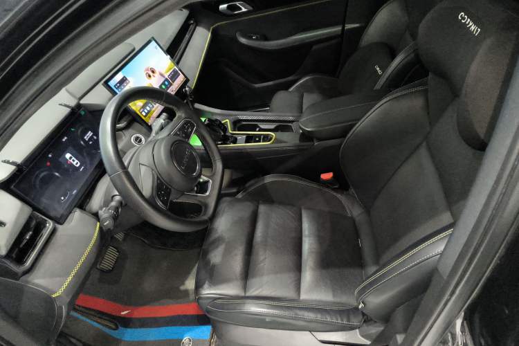 Used Lynk & Co 03 2023 1.5TD DCT JingPro Left Front Seat