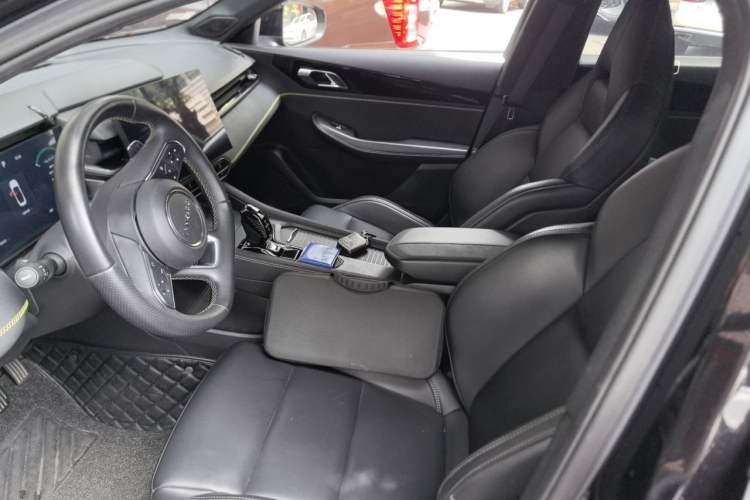 Used Lynk & Co 03 2023 1.5TD DCT JingPlus Left Front Seat