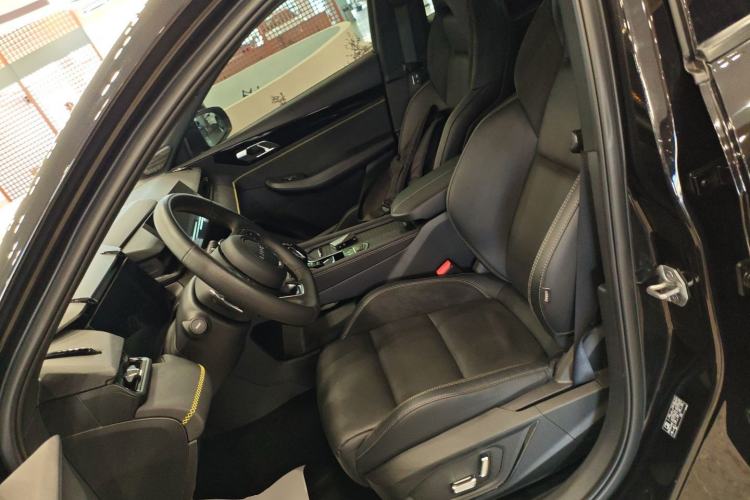 Used Lynk & Co 03 2023 1.5TD DCT JingPro Left Front Seat