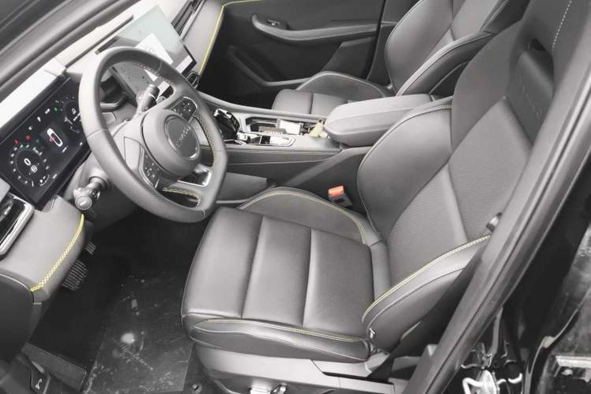 Used Lynk & Co 03 2023 1.5TD DCT JingPro Left Front Seat