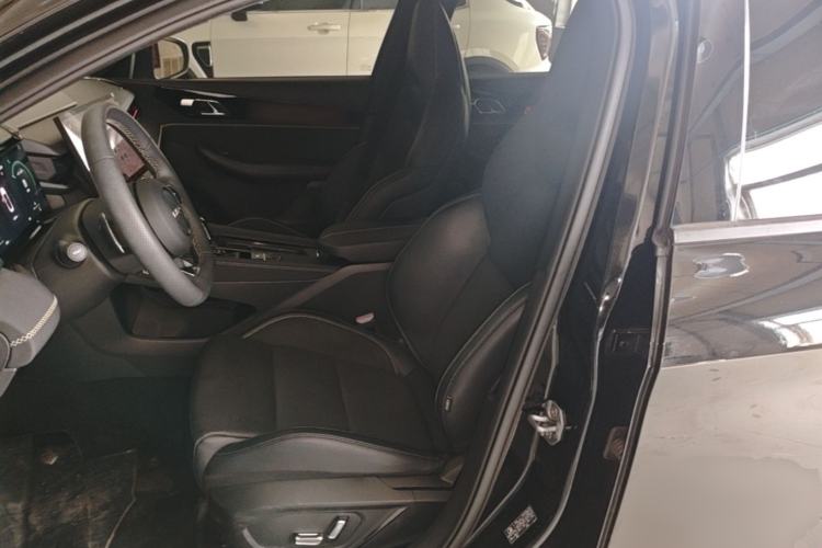 Used Lynk & Co 03 2023 1.5TD DCT JingPro Left Front Seat