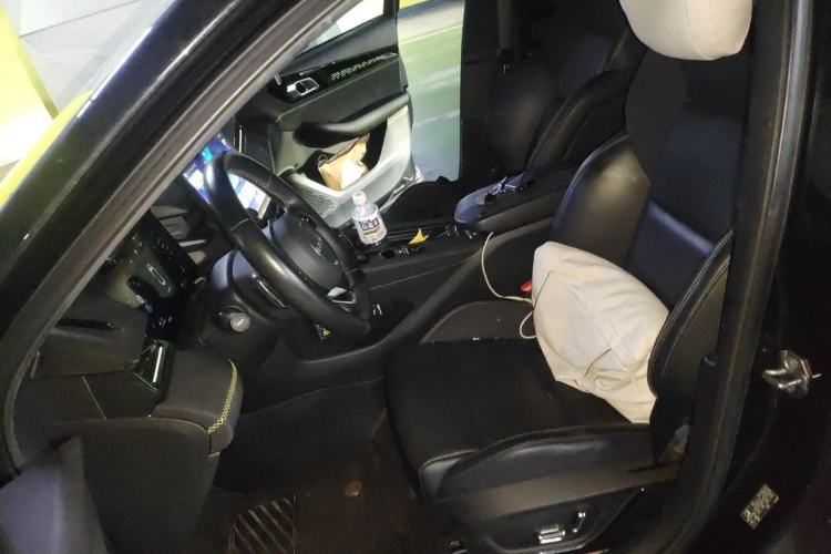 Used Lynk & Co 03 2023 2.0TD DCT JingPro Left Front Seat