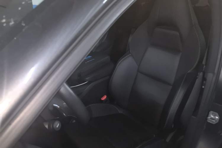 Used Lynk & Co 03 2023 2.0TD DCT H-Power Halo Left Front Seat