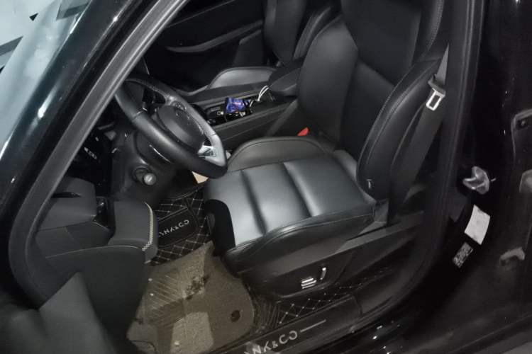 Used Lynk & Co 03 2023 1.5TD DCT JingPlus Left Front Seat