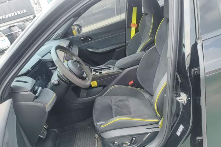 Used Lynk & Co 03 2023 03+ 2.0TD Automatic Yufeng Edition Left Front Seat