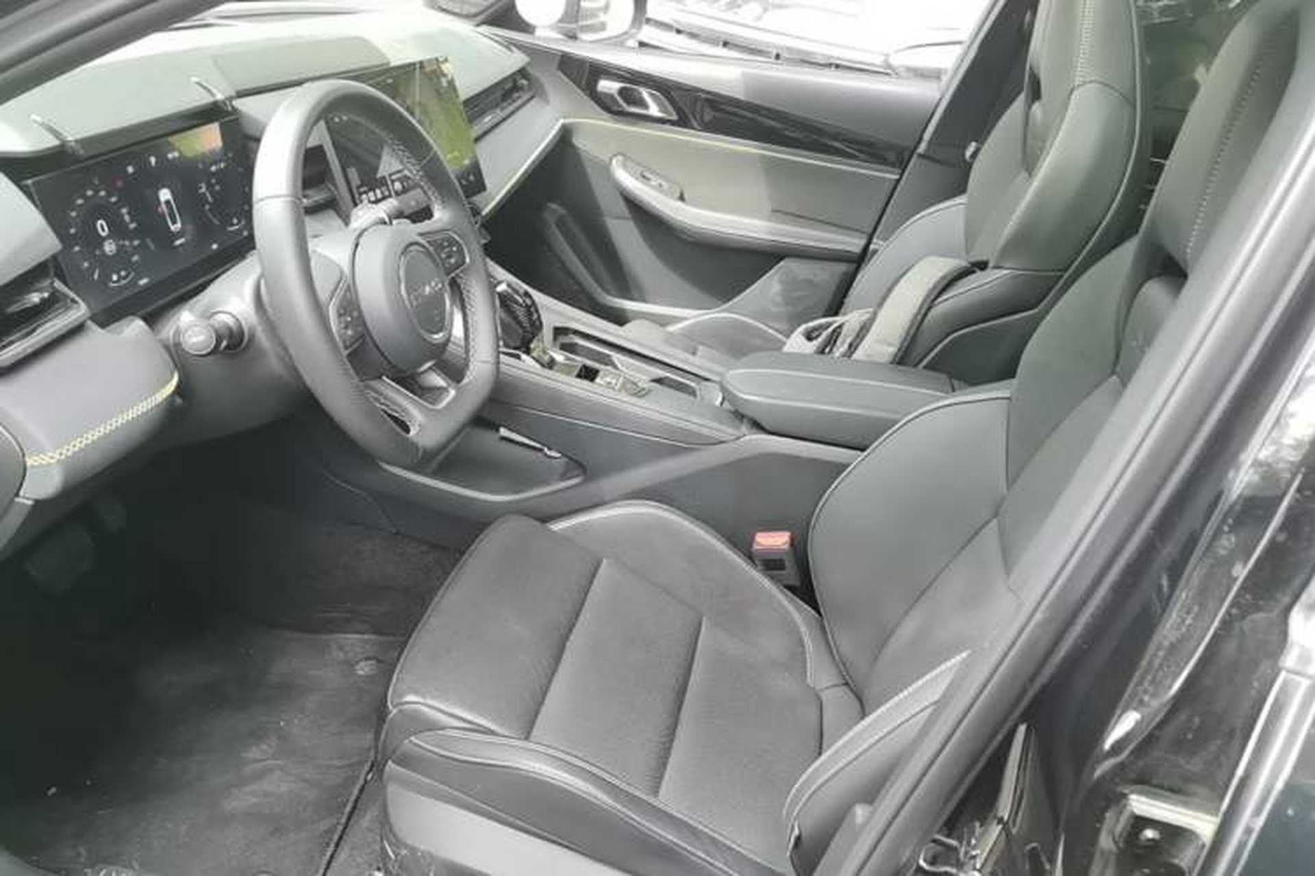 Used Lynk & Co 03 2023 2.0TD DCT JingPro Left Front Seat