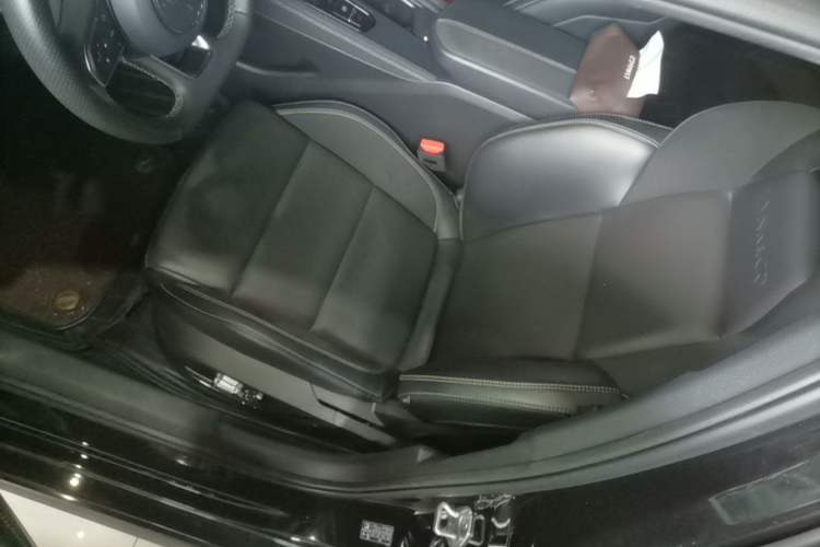 Used Lynk & Co 03 2023 1.5TD DCT JingPro Left Front Seat
