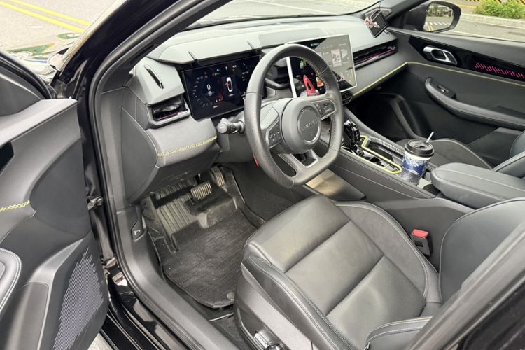 Used Lynk & Co 03 2023 2.0TD DCT JingPro Left Front Seat