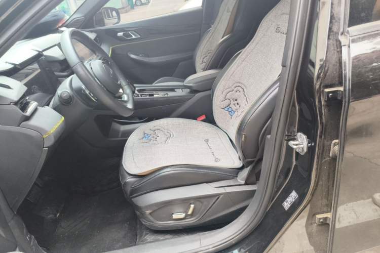 Used Lynk & Co 03 2023 1.5TD DCT JingPro Left Front Seat