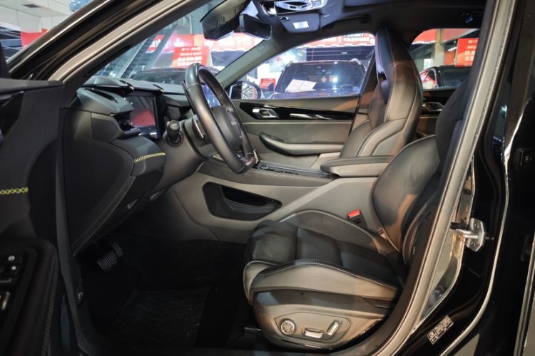 Used Lynk & Co 03 2023 2.0TD DCT H-Power Halo Left Front Seat