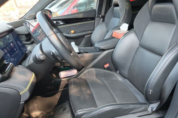 Used Lynk & Co 03 2023 1.5TD DCT JingPro Left Front Seat