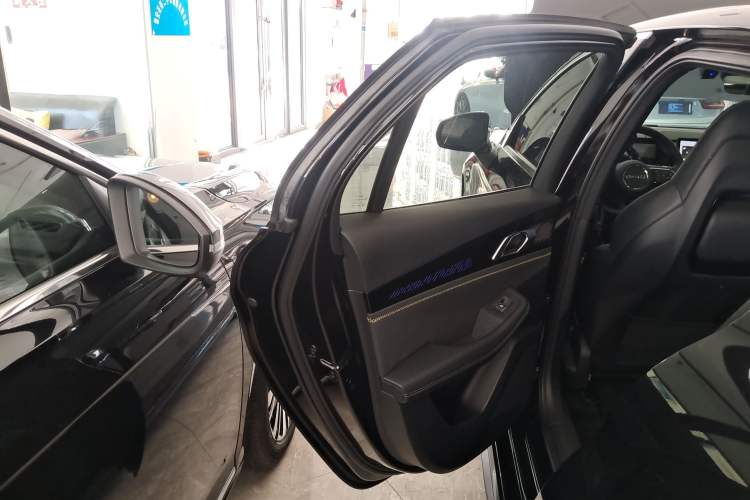 Used Lynk & Co 03 2023 2.0TD DCT JingPro Left Rear Door Interior