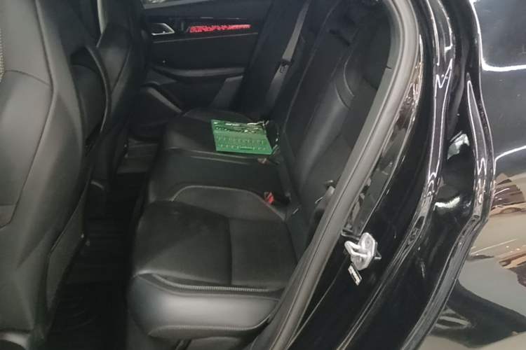 Used Lynk & Co 03 2023 2.0TD DCT JingPro Left Rear Seat
